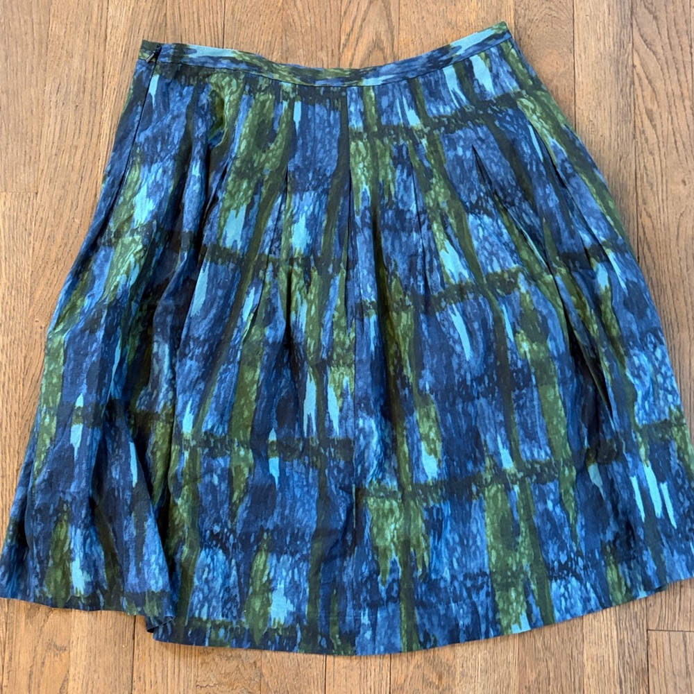 Talbots watercolor pleated skirt - Picture 3 of 4